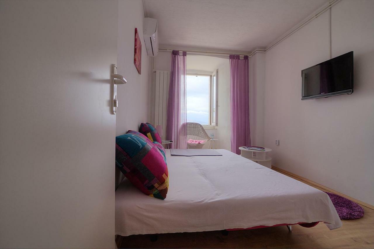 Apartments & Rooms Josephine Zengg Kültér fotó